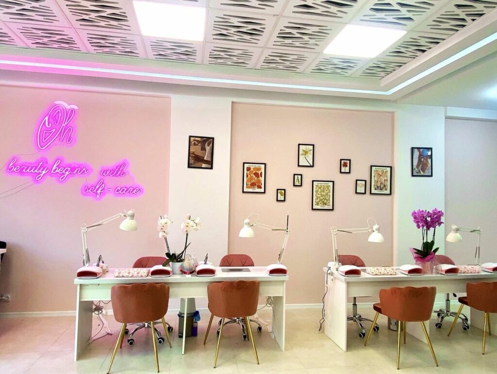 74086c128d944008b6c5862818d639-ohnails-biz-photo-a993a65f17e1453ea1072f0fae5f29-booksy